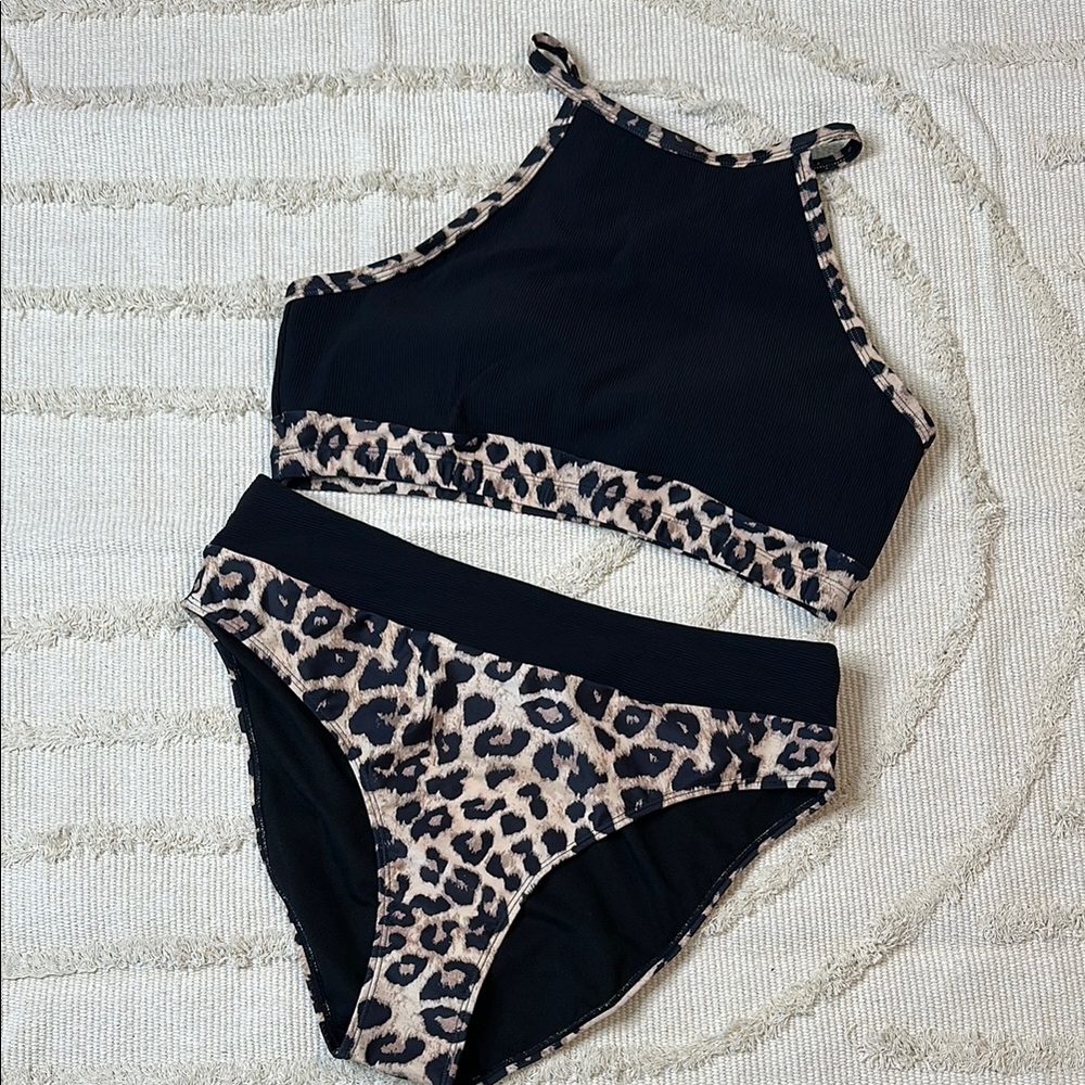 Leopard Print High-Neck Bikini